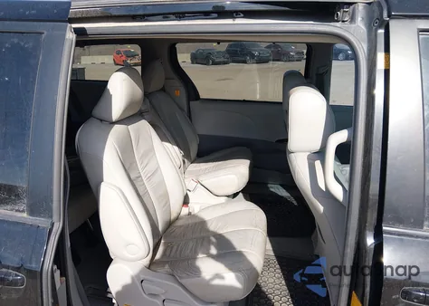 2011 Toyota Sienna Xle V6 из США, поврежденный, VIN 5TDYK3DC5BS051531